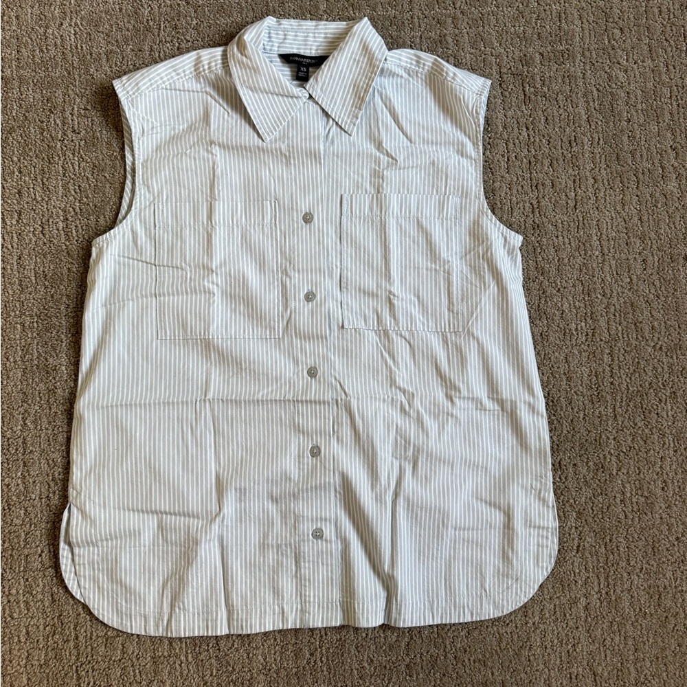 Banana Republic Long Button-Up Collared Shirt Tank